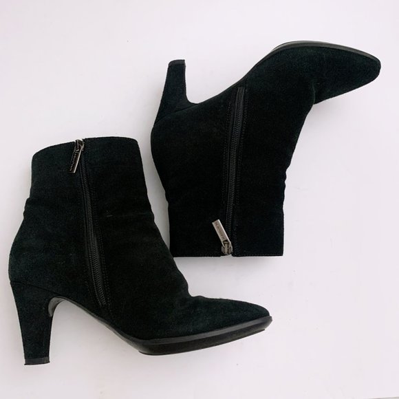 Aquatalia Suede Ankle Boots - Picture 1 of 10